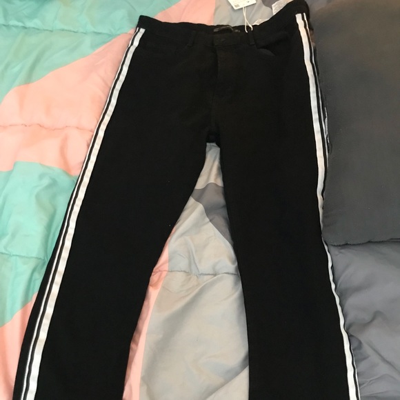 Zara Pants - Zara jeans women’s size 8